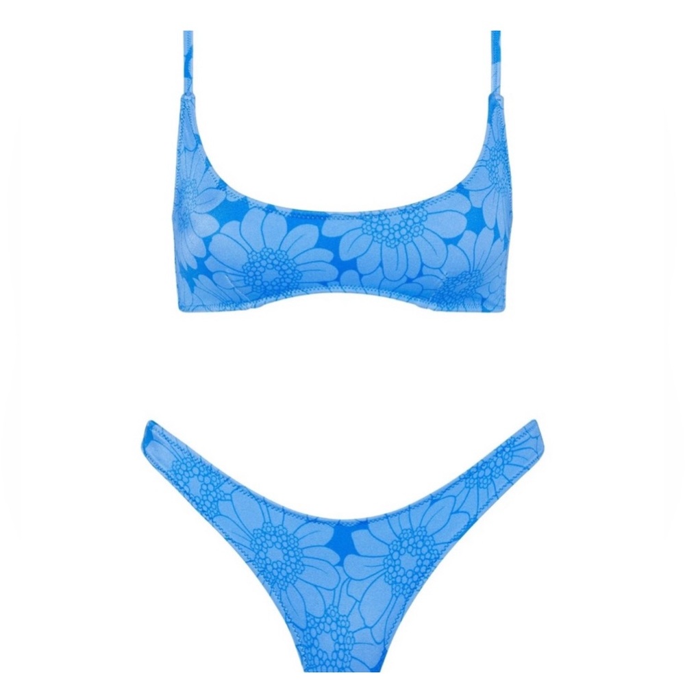 Triangl Bikini Set